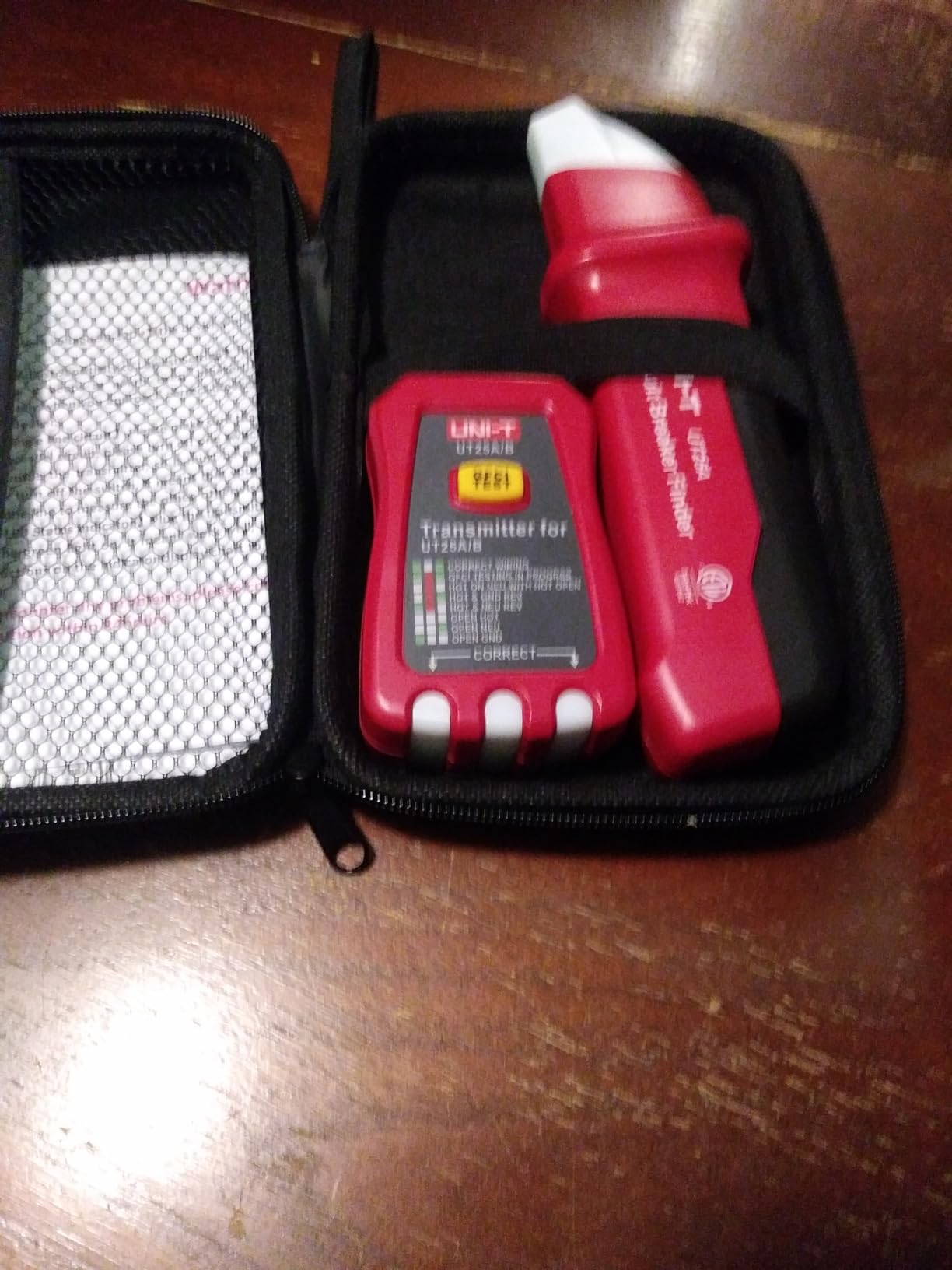 UNI-T AC/DC Advanced Circuit Tracer Breaker Finder Kit 8V-480V customer photo 1