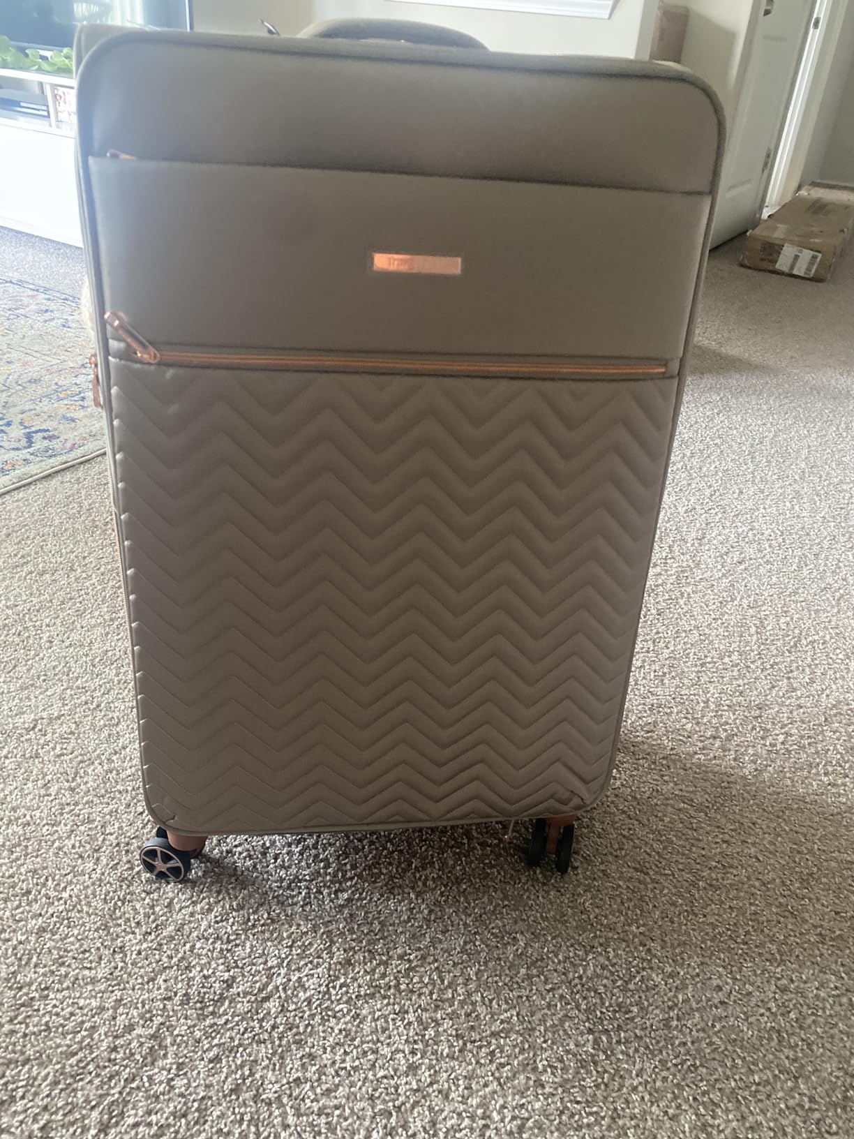 Travelhouse 4-Piece Softside Luggage Set with Spinner Wheels customer photo 2
