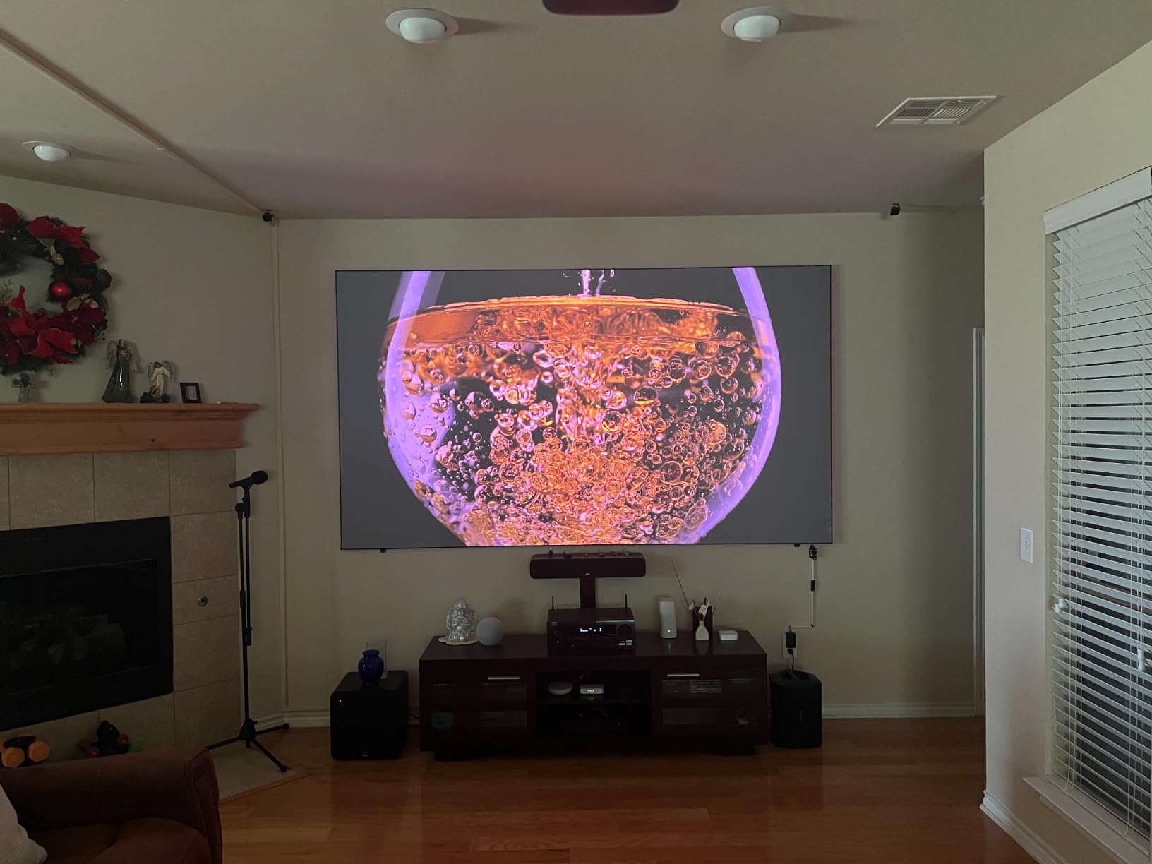 JMGO N1S Ultra 4K Triple Laser Projector, 2800 ISO Lumens, Google TV, 360 Sensorless Picture Correction customer photo 1