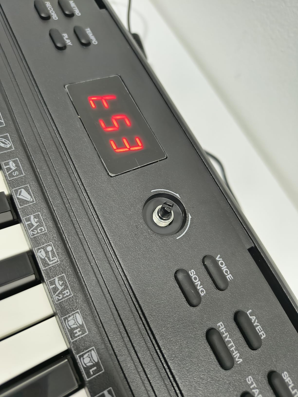 Alesis Melody 61 MK4 61-Key Piano Keyboard for Beginners customer photo 2