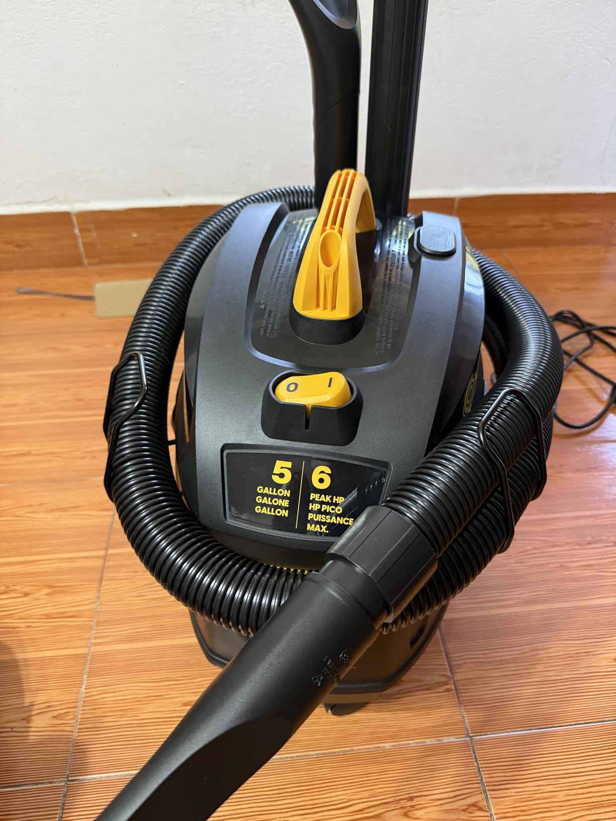 Vacmaster Professional Beast Series VFB511H 0201 5-Gal 5.5 PHP Wet/Dry Vac customer photo 2
