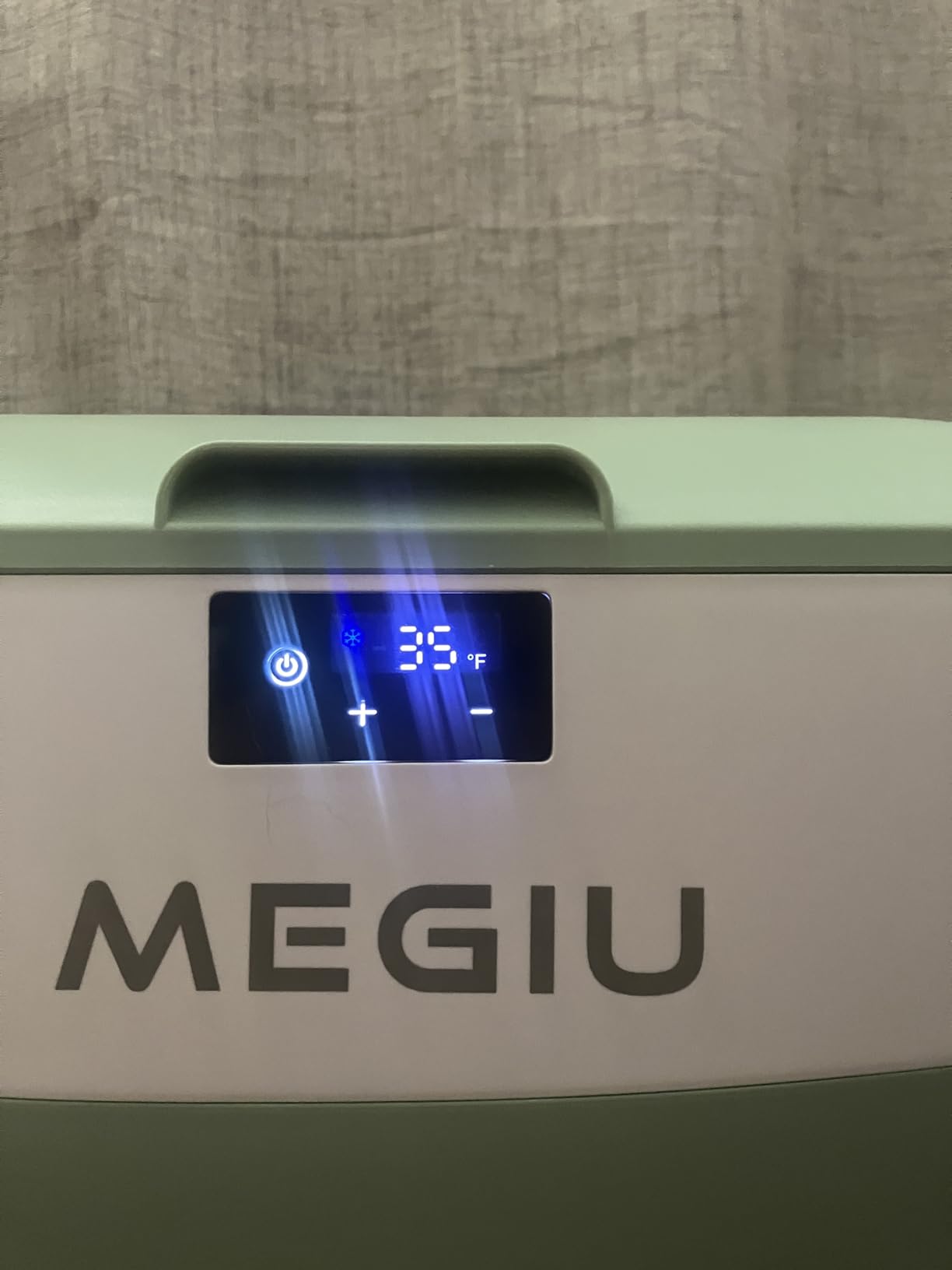 Megiu Car Refrigerator 23 Quart, Portable 12V Freezer for Camping Road Trip customer photo 2