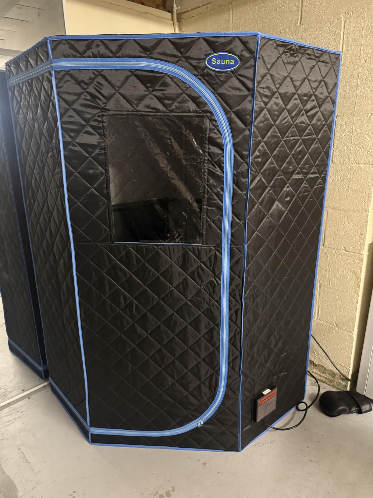 Foldable Portable Steam Sauna, Personal Sauna Tent for Home SPA with 1000w 2.2L Steamer, Folding Chair, Remote Control, Black customer photo 1