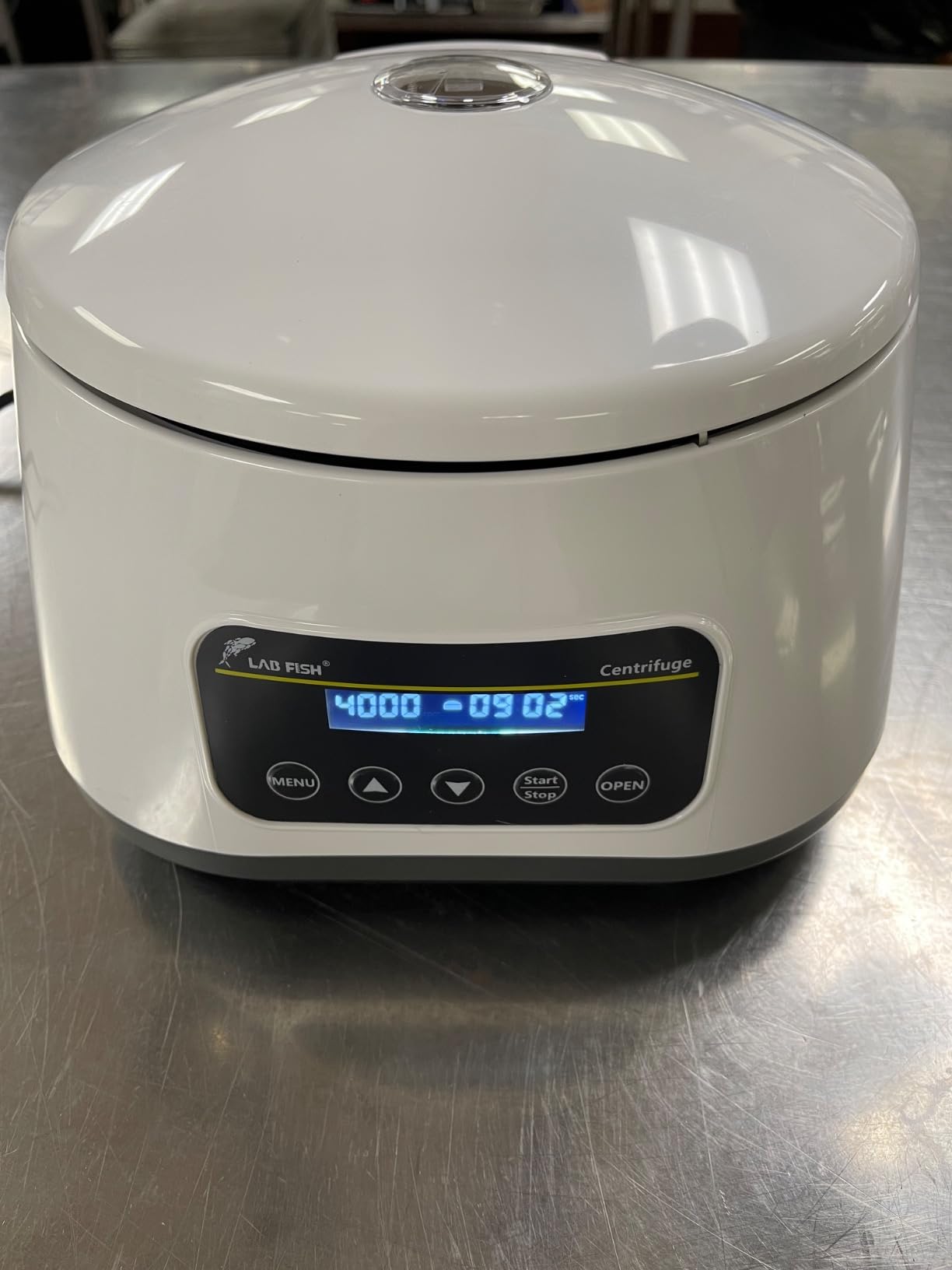 LAB FISH LC-400 PRP Centrifuge, 8x2/5/10ml & 4x15ml Tubes customer photo 1