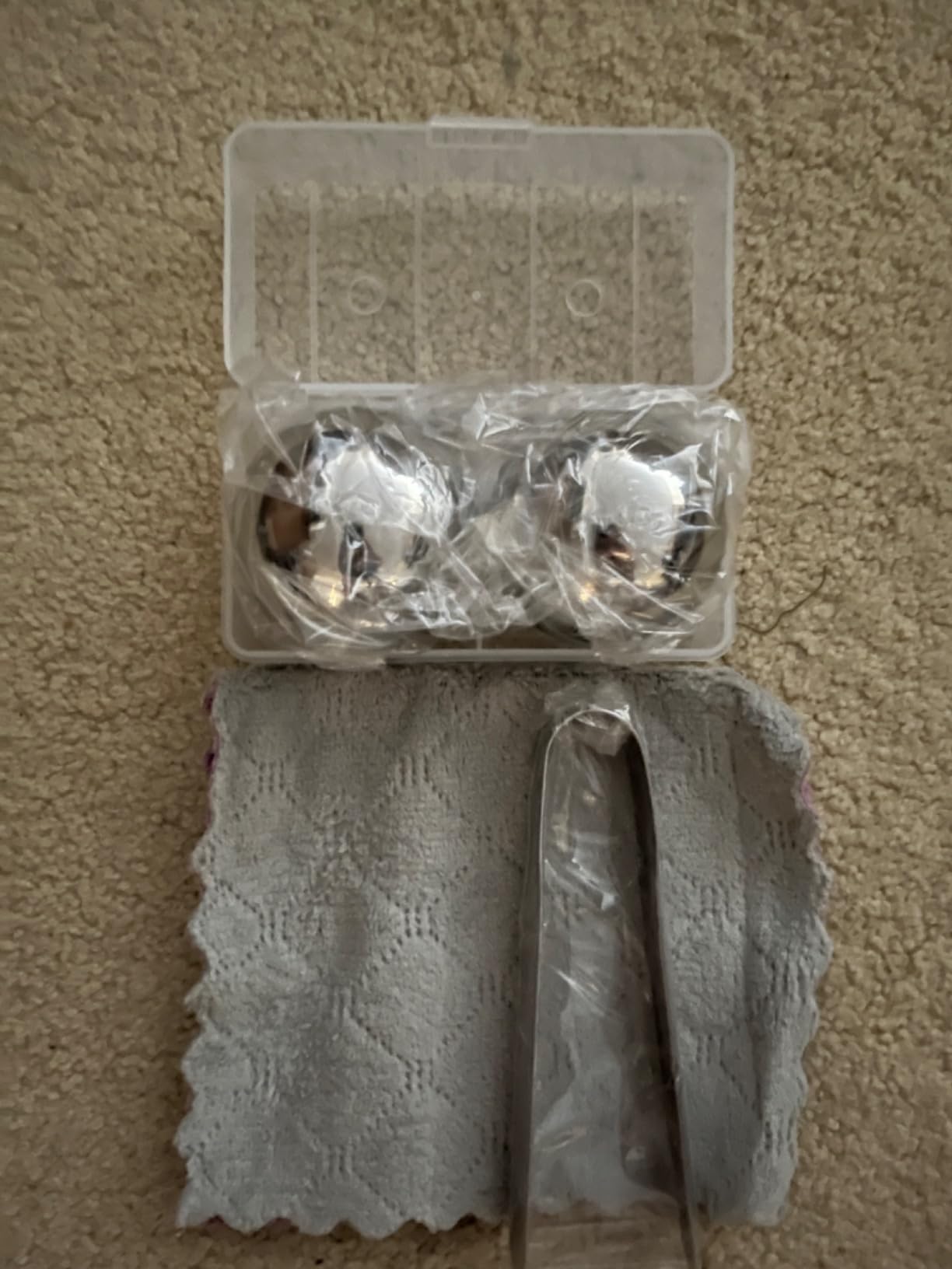 4Pcs Metal Ice Cubes for Whiskey, Reusable Steel Balls & Whiskey Stones customer photo 1