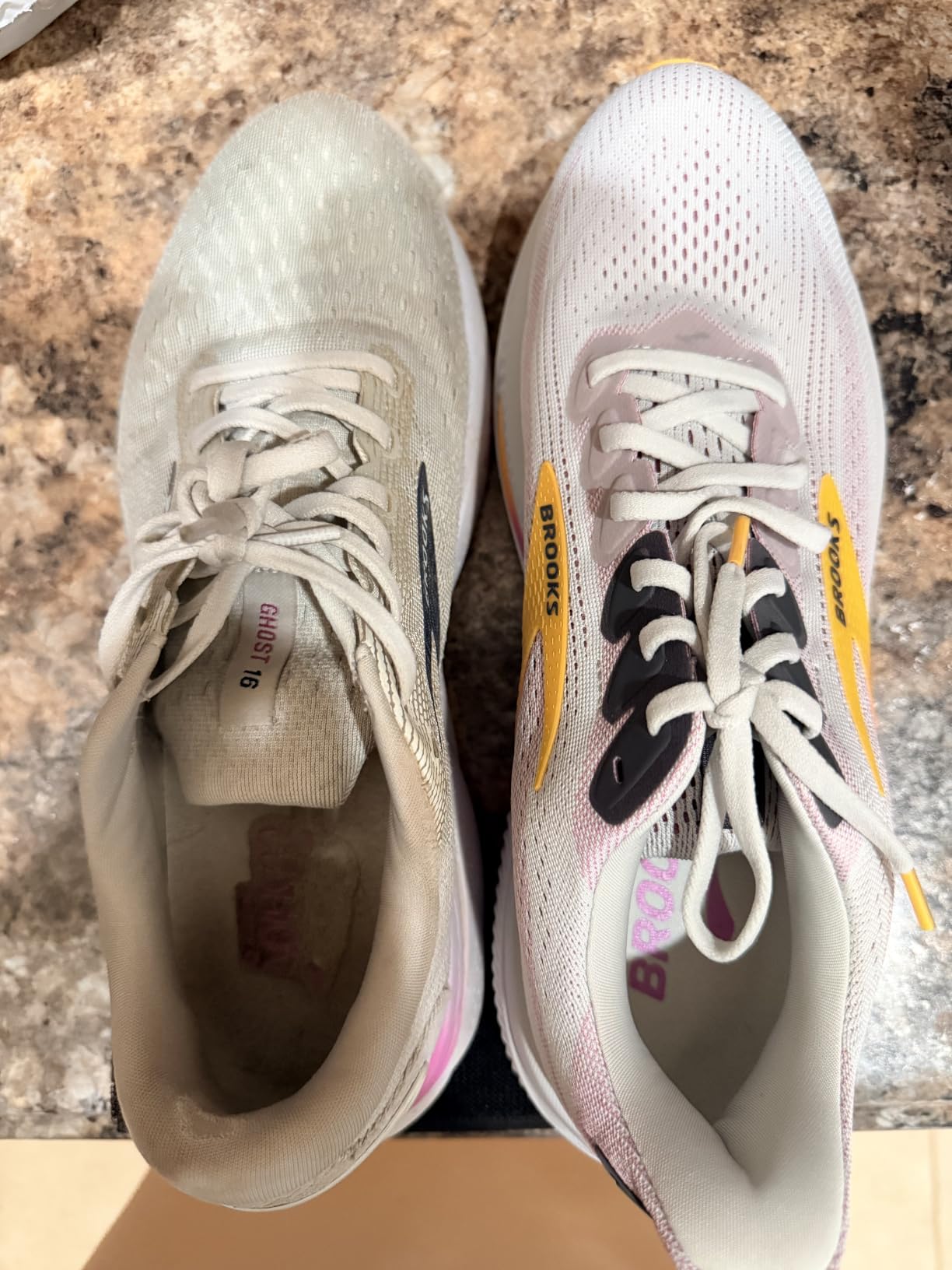 Brooks Women’s Ghost 17 Neutral Running Shoe customer photo 2
