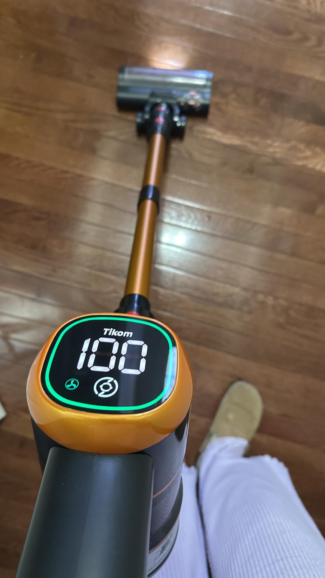 Tikom V500 Cordless Vacuum Cleaner for Home, 40000Pa/450W Stick Vacuum with LED Touch Screen, Charging Wall Dock, Anti-Tangle, Lightweight Handheld Vacuum for Pet Hair, Hard Floor, Carpet customer photo 1