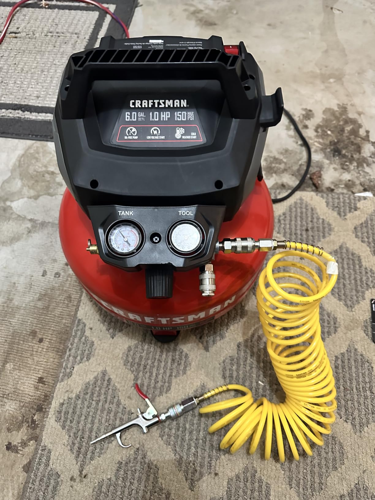 CRAFTSMAN 6 Gallon 150 PSI Oil-Free Pancake Air Compressor CMXECXA02106410 customer photo 1