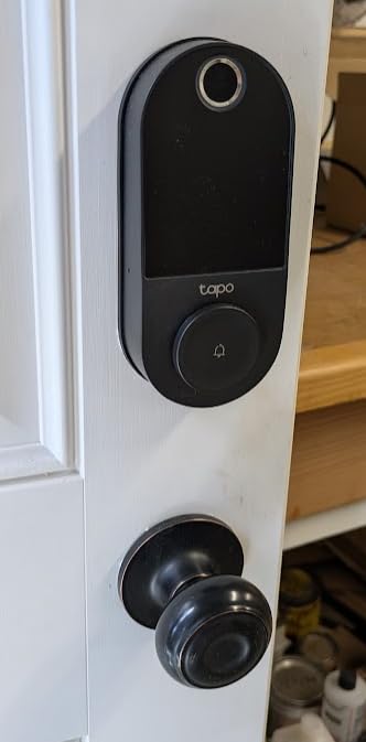 Tapo Smart Wi-Fi Door Lock, Deadbolt, Fingerprint Recognition, DL110 customer photo 1