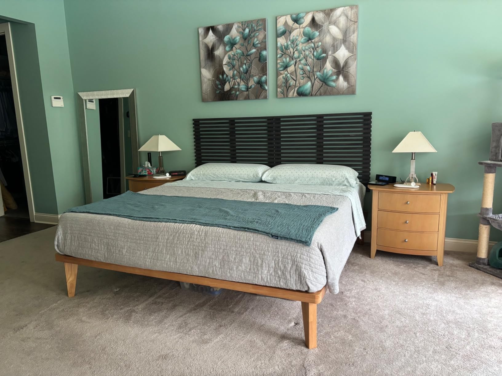 NELYE California-King Wood Platform Bed Frame, 14 Inch Bed Base, Oak | Solid Wood Mattress Foundation featuring Rubberwood Frame and Legs, Pine Wood Slats, Sturdy Construction, Easy Assembly customer photo 2