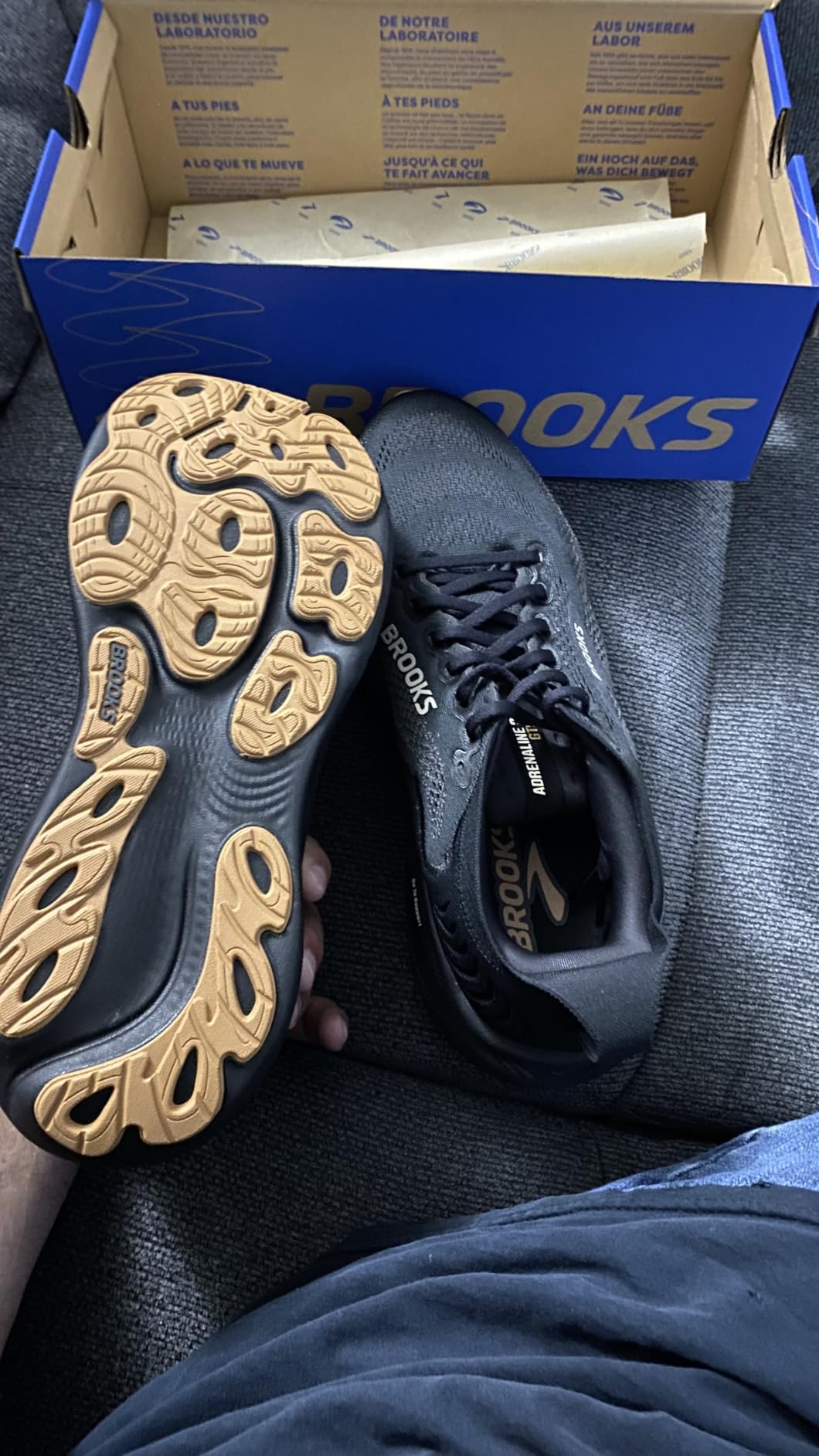 Brooks Men's Adrenaline GTS 25 Running Shoe | Road Running Shoes customer photo 2