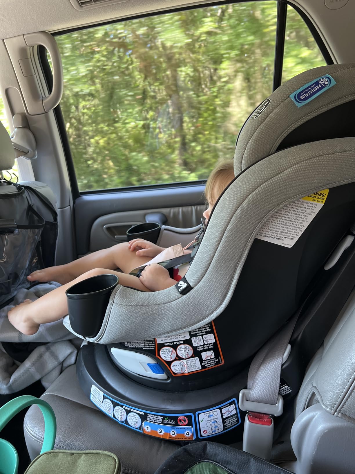 Graco EasyTurn 360 2-in-1 Rotating Convertible Car Seat, Cyran customer photo 2