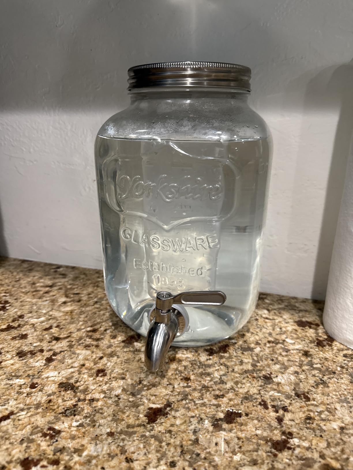 1 Gallon Glass Beverage Dispenser with Lid, Stainless Steel Spigot, Glass Drink Dispensers for Parties, Lemonade Dispenser With Ice Cylinder for Weddings, Party, Sun Tea Jar, Water Juice Dispensers customer photo 2