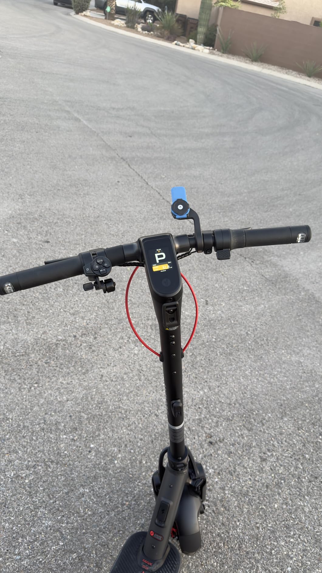 Segway Ninebot MAX Series Electric Scooter, Up to 22-28 MPH, Long Rang, Dual Suspension & Braking System, Fast Charging, Scooter for Adults, UL-2272 2271 Certified (G2/G3) customer photo 2