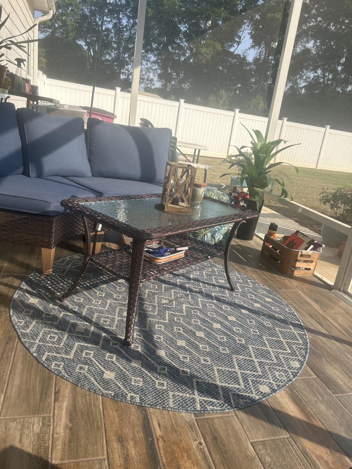 VINGLI Outdoor Coffee Table with Storage Wicker Patio Coffee Table, Tempered Glass Top Coffee Table for Patio Outside Balcony Porch Deck (Brown) customer photo 1