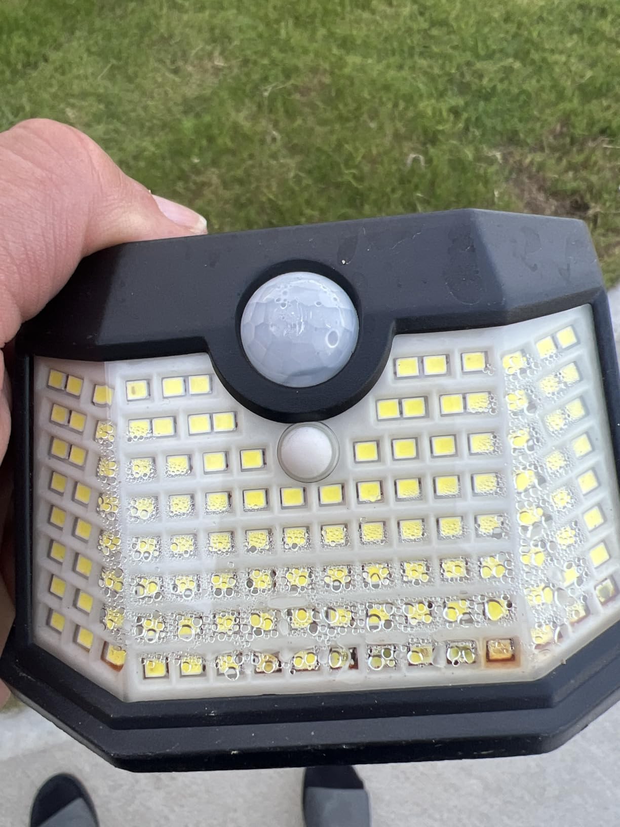 HMCITY 120 LED Outdoor Solar Lights with Motion Sensor and 3 Lighting Modes, IP65 Waterproof Wide Solar Wall Lights Ideal for Garden Patio Yard (Front Button 6Packs, Black Shell-Daylight White) customer photo 2