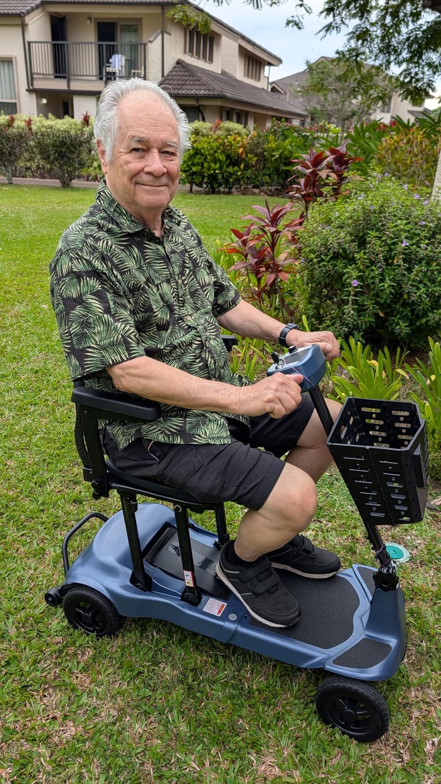 Ultralight 27.5 lbs Carbon Fiber Mobility Scooters for Adults & Seniors customer photo 1
