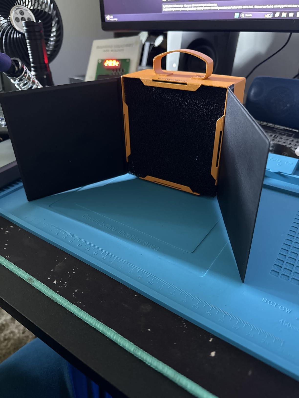 Upgraded ToolBud Solder Fume Extractor with Removable Magnetic Flaps customer photo 2