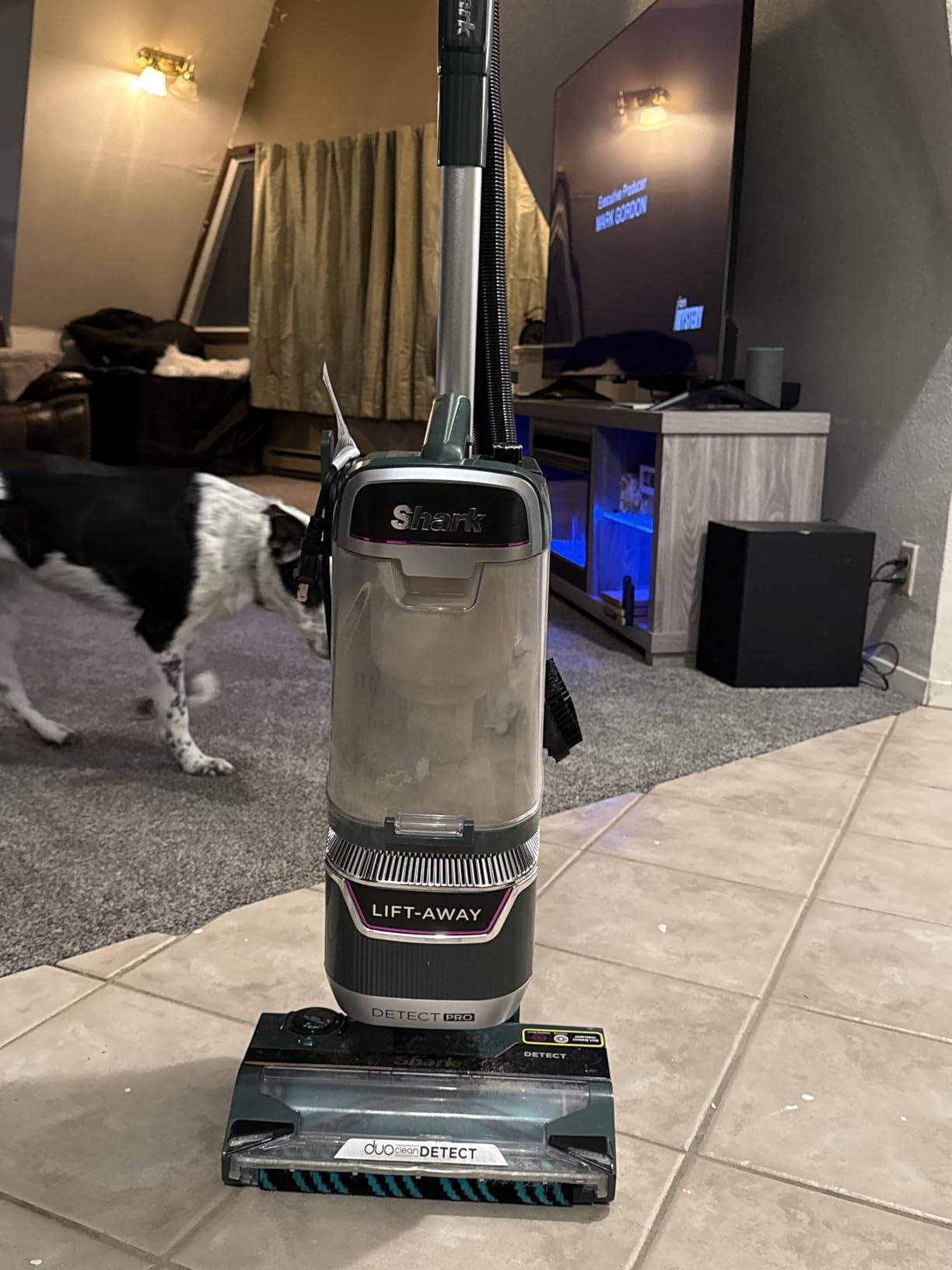 Shark Detect Pro Lift-Away ADV Vacuum, DuoClean Detect, Evergreen, LA802 | DuoClean Detect, Direction, Edge, Floor and Dirt Sensors, Odor Neutralizer, HEPA Seal, Accessories, 5-Year Warranty customer photo 1