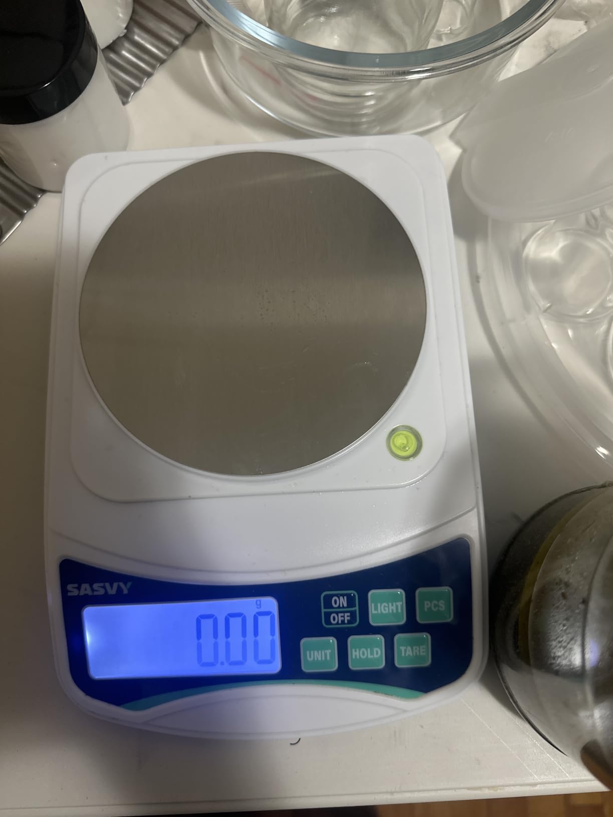 Digital Lab Scale 1000g x 0.01g oz/g/ct/DWT/tl/gn/ozt Precision Electronic Scientific Scale Analytical Balance for Laboratory Jewelry Kitchen, Includes 100g Weight and 2 x AAA Batteries customer photo 1