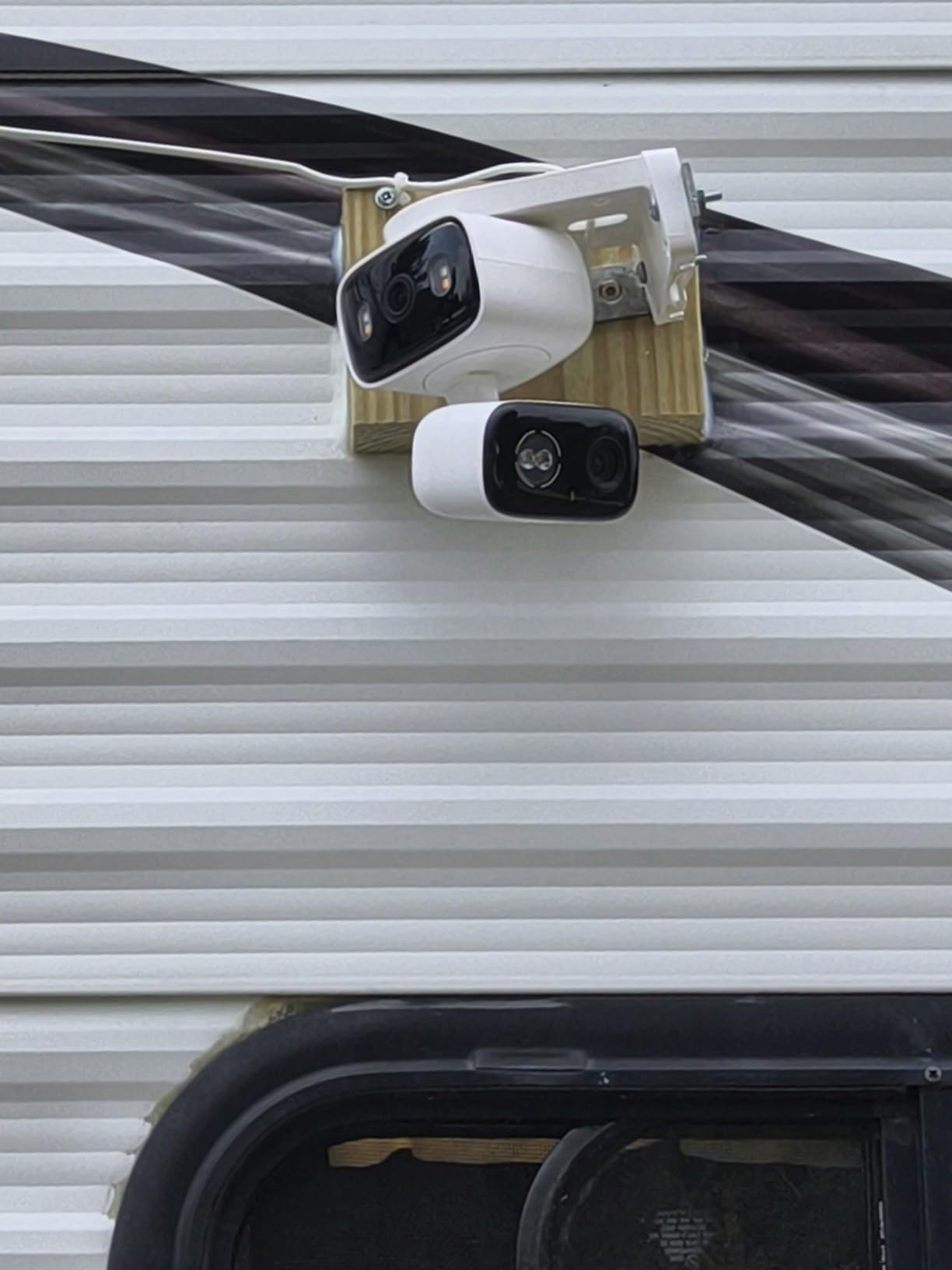 Tapo 2K Indoor/Outdoor Dual Lens Pan/Tilt Wired Security Camera, C246D, 125° Wide-Angle View + 6mm Zoom, Motion Tracking, Person/Vehicle Detection, Local Storage or Optional Cloud customer photo 1