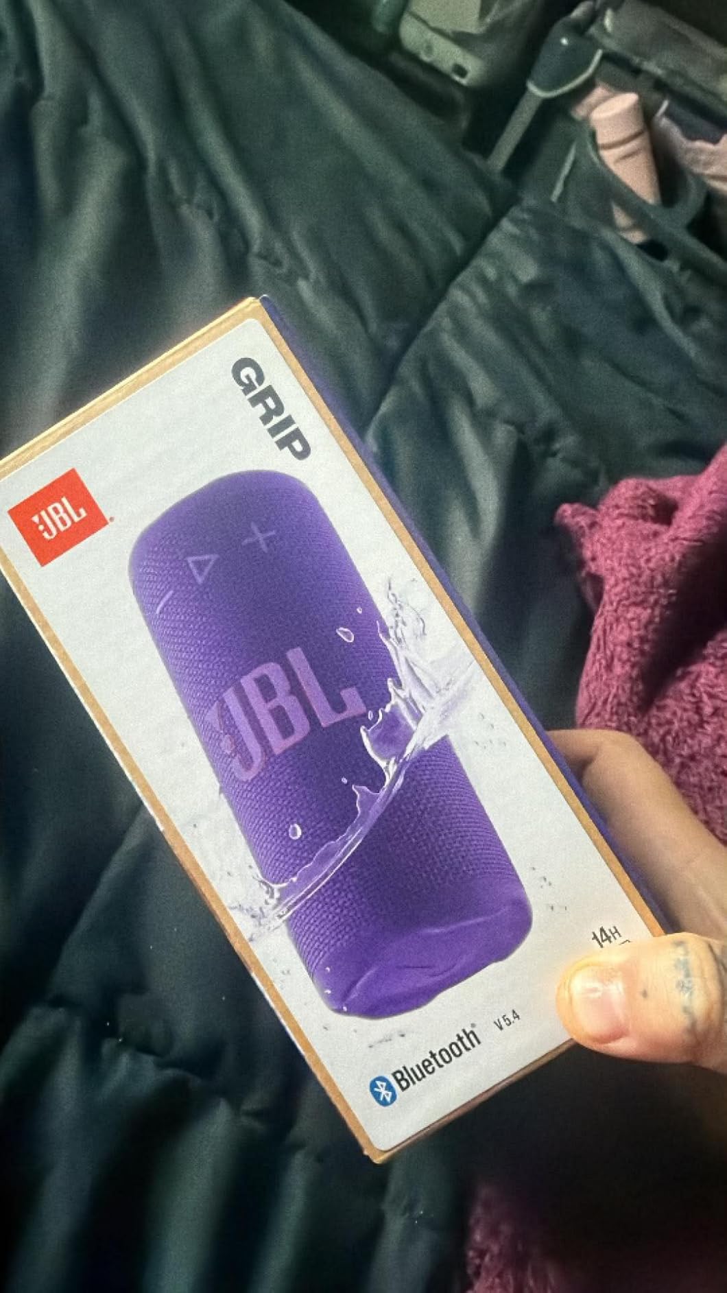 JBL Grip Portable Bluetooth Speaker, Waterproof, Ambient Light - Black, Up to 14 Hr Playtime, AI Sound Boost, IP68 Waterproof And Dustproof, Drop-Proof, App Control, Ideal For Outdoor And Travel customer photo 1