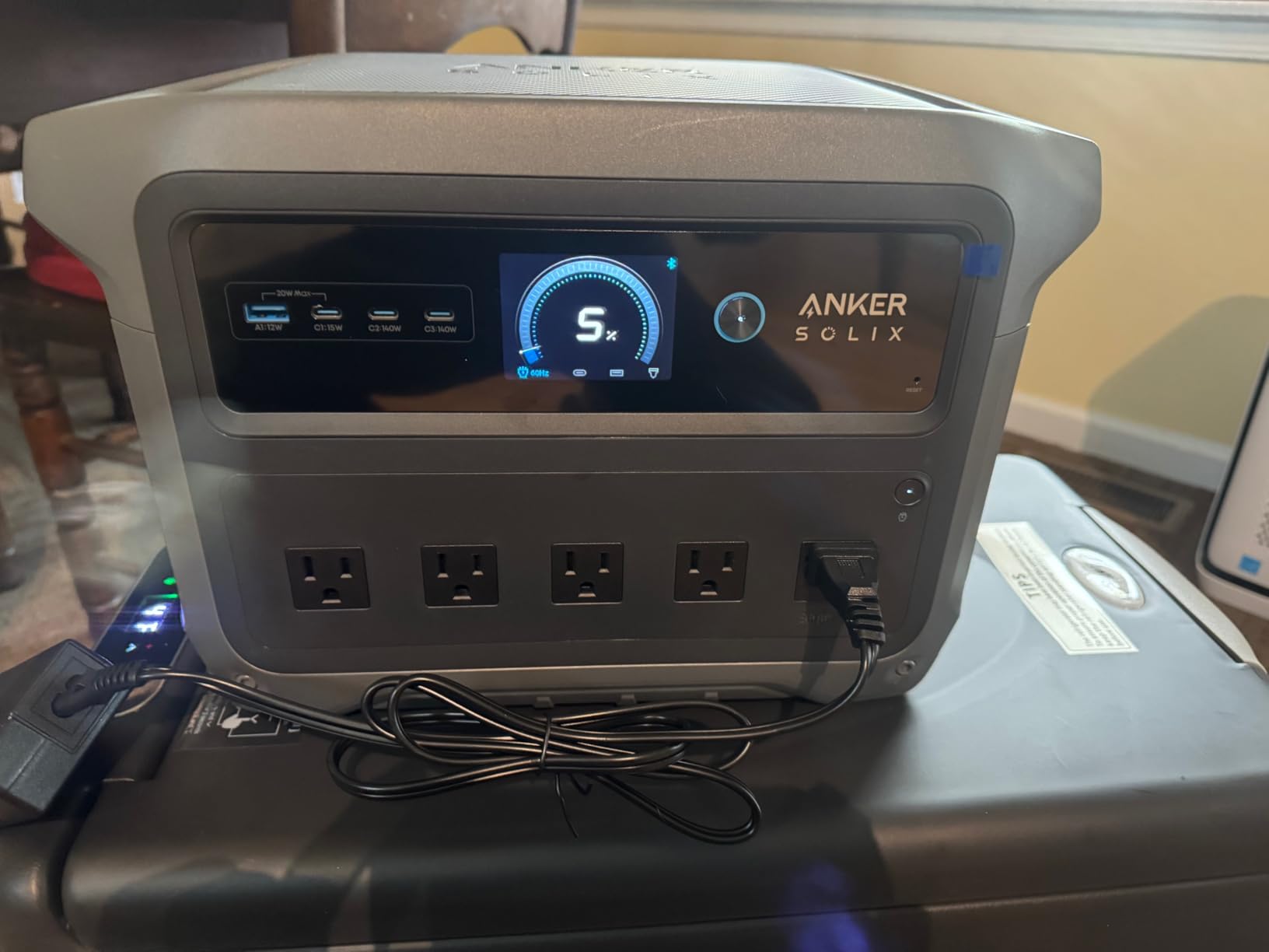 Anker SOLIX C1000 Gen 2 Portable Power Station, 1,024Wh, 2,000W, LiFePO4 Battery, Full Charge in 49 Min, 2,000W Solar Generator for UPS, Outdoor and Emergency Use customer photo 1