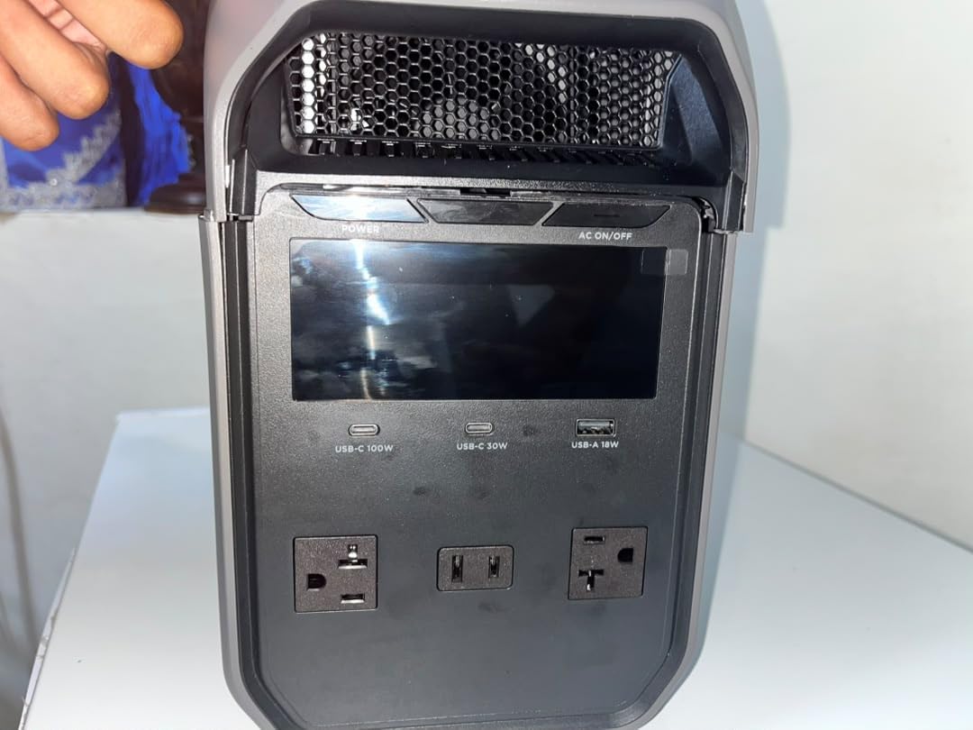 EF ECOFLOW Solar Generator Delta 3 Classic with 220W Solar Panel, 1024Wh, 1800W AC (3600W Surge)/100W USB-C Output, LiFePO4 Battery Portable Power Station, 10ms UPS, 1 Hr Fast Charge for Home, Camping customer photo 1