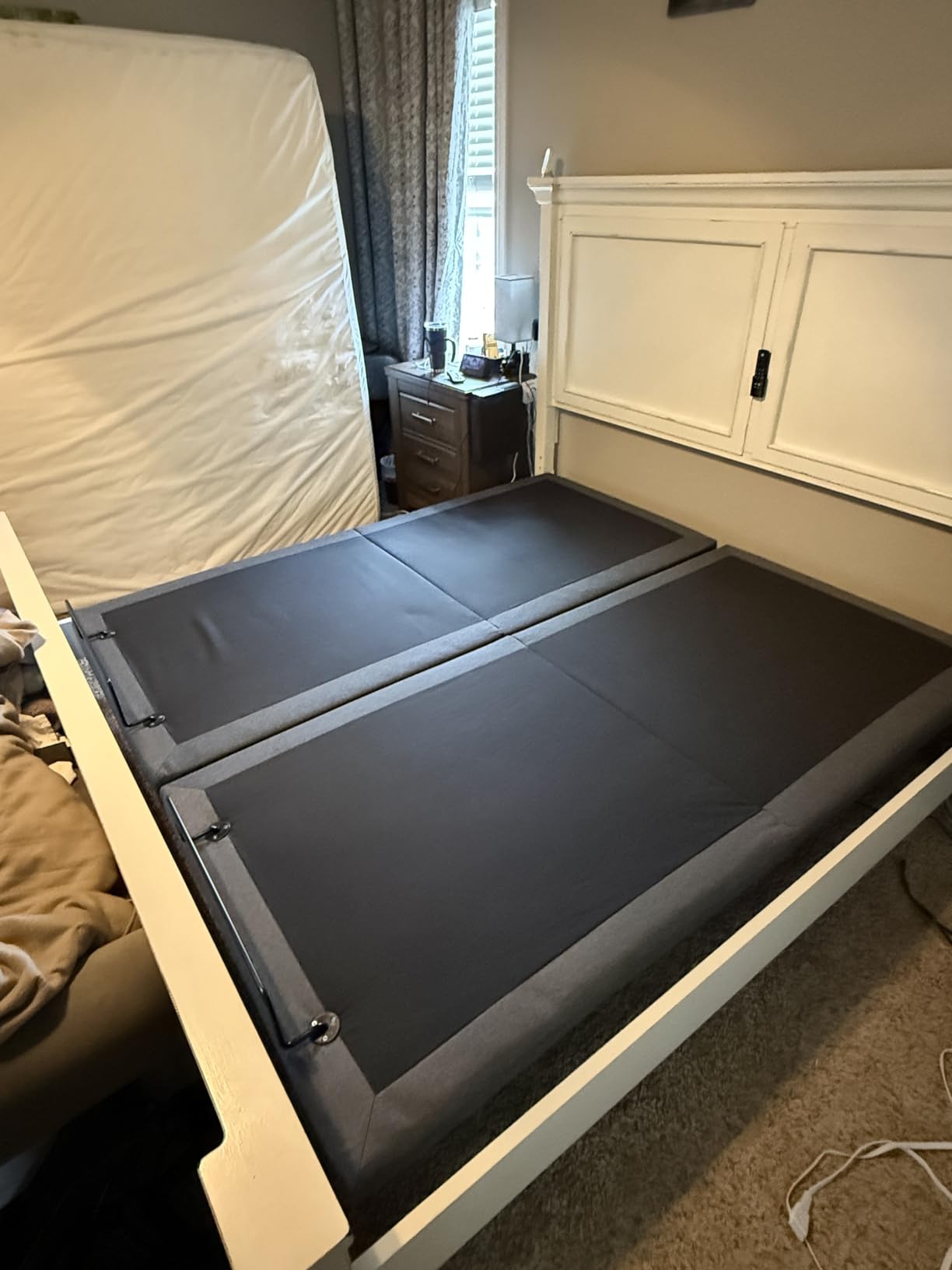 Tami Tami T450 Adjustable Bed Frame Twin XL with Remote, Ergonomic Adjustable Base with Head & Foot Incline, Zero Gravity, Nightlight, Quiet Motor, and 3 Height-Adjustable Legs, Easy Assembly customer photo 1
