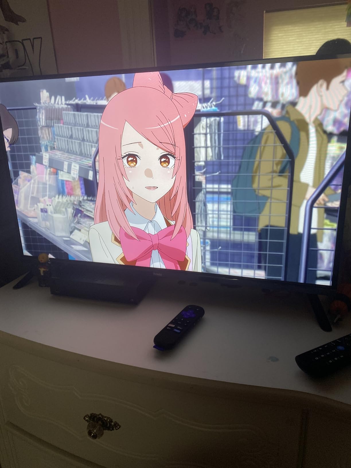 Roku 40-Inch Select Series Smart TV 2026-1080p Full HD TV - RokuTV customer photo 1