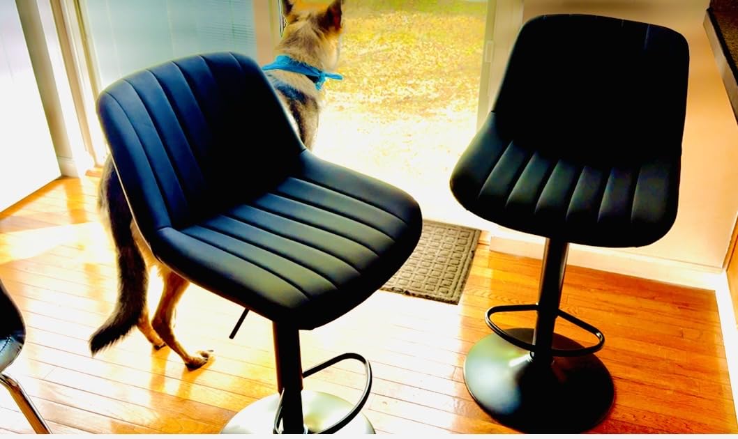 Youhauchair Adjustable Faux Leather Bar Stools Set of 2, Light Brown customer photo 1