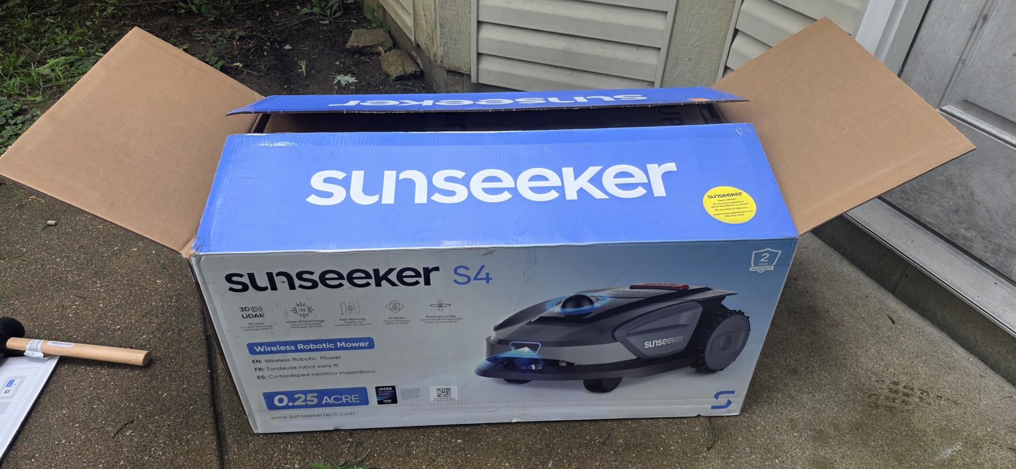Sunseeker S4 Robot Lawn Mower, 3D LiDAR, Vision AI, 0.25 Acre, Wire-Free customer photo 1