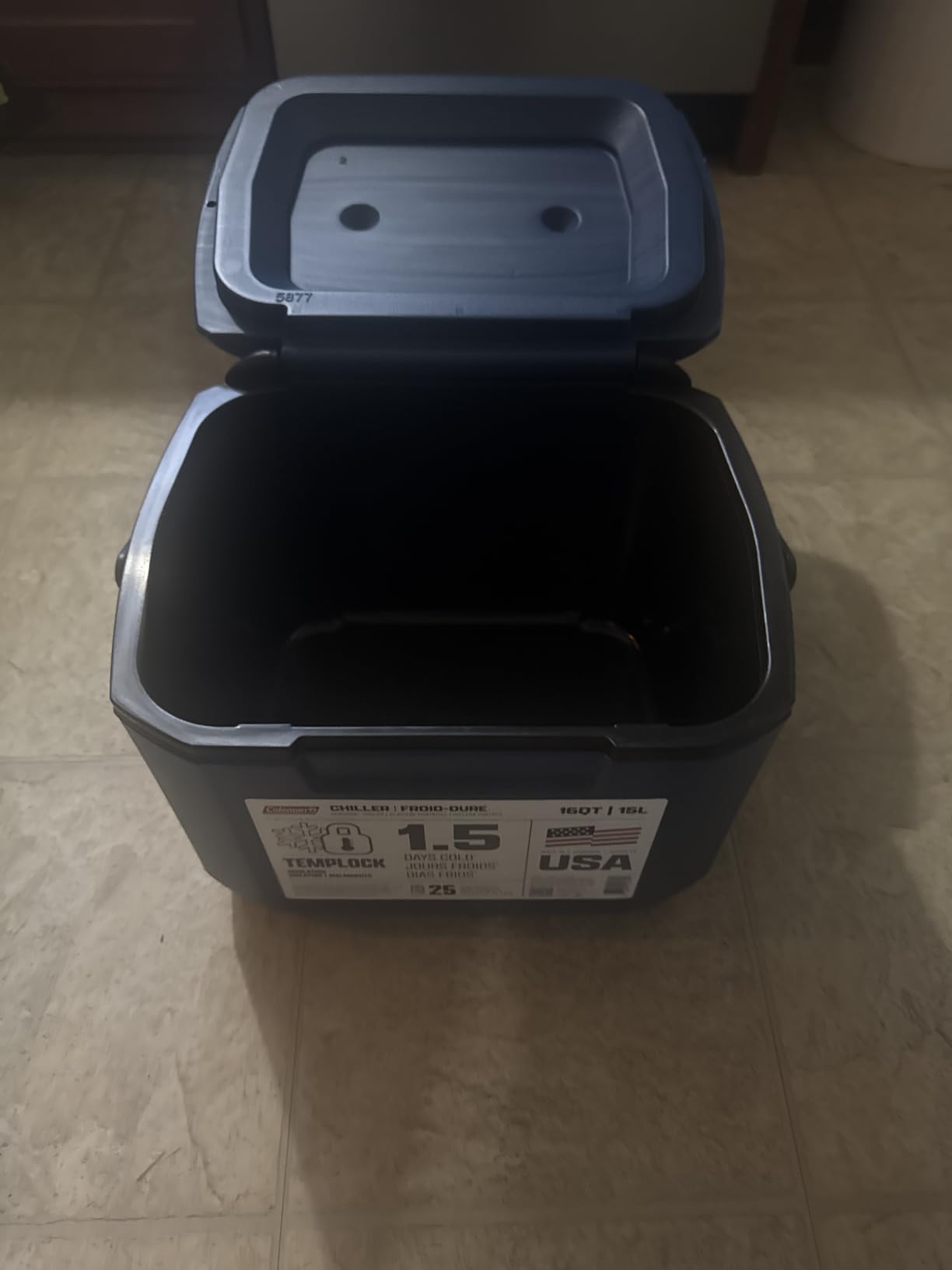 Coleman Chiller Series Insulated Portable Cooler with Ice Retention, Leak Resistant customer photo 1
