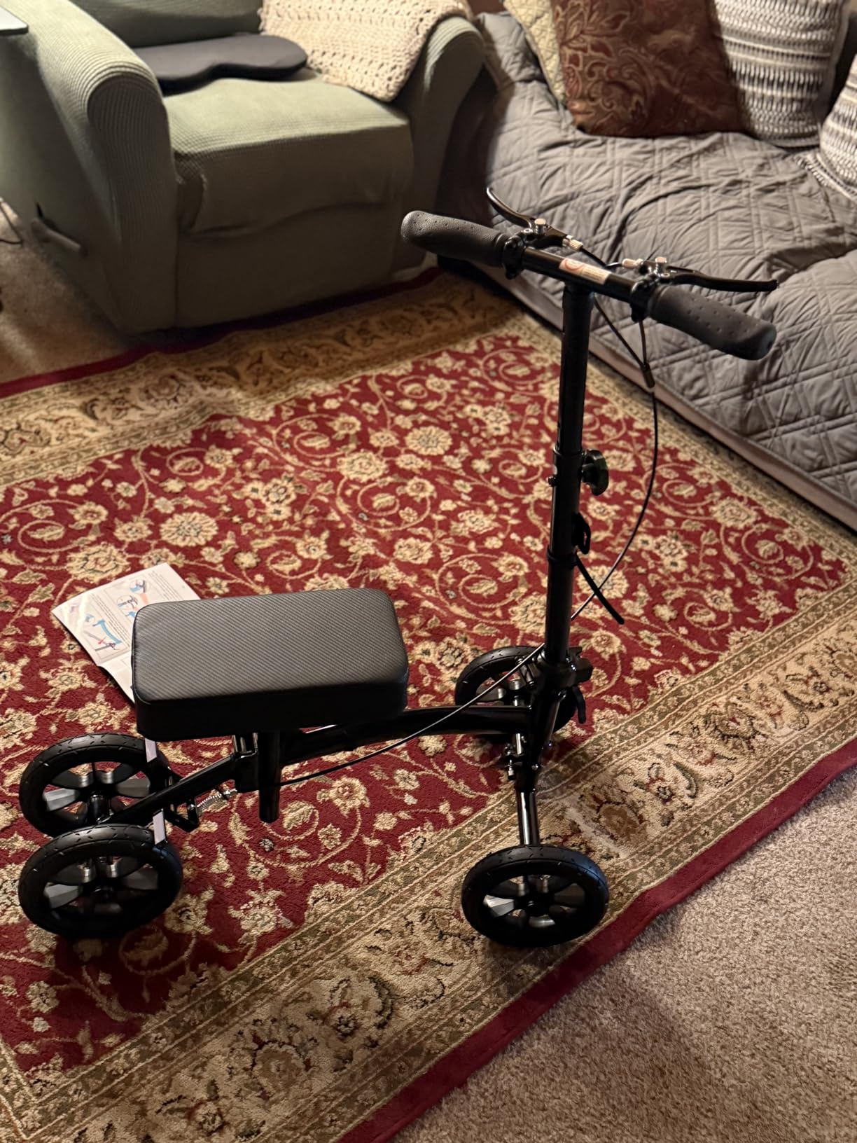 HOMLAND Knee Scooter Walker for Adults for Foot Injuries, 8'' Rubber Wheel customer photo 2