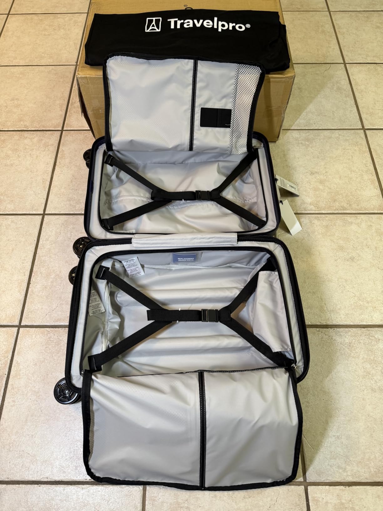 Platinum Elite Hardside Carry-On Luggage Spinner, Black, 21-Inch customer photo 2