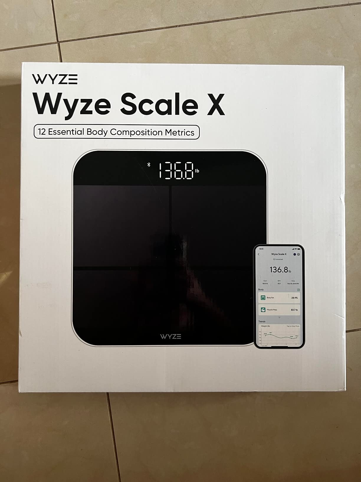 Wyze Smart Scale BodyScan with Handle, Bluetooth, 400 lbs, Black | Scale for Body Weight, BMI, Body Fat & Muscle Mass, 400 lbs Capacity customer photo 1