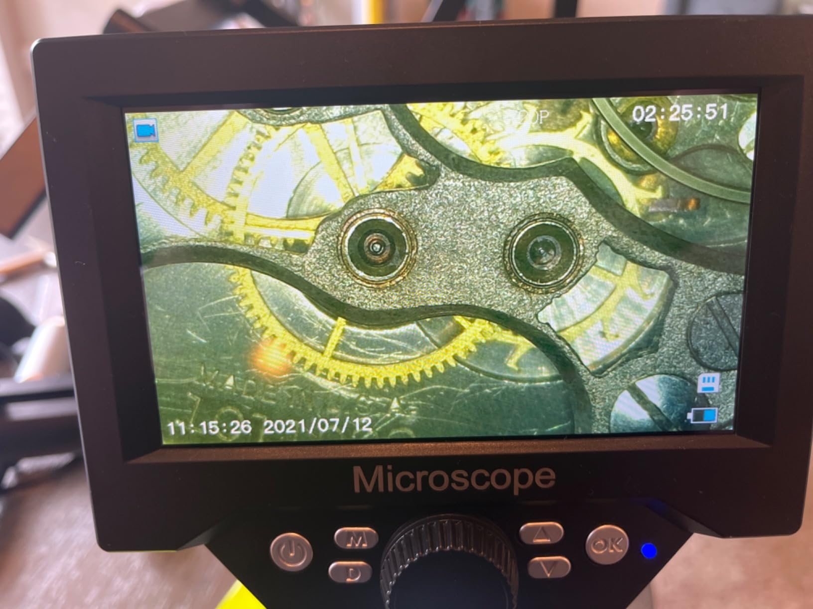 PalliPartners 40x-2000x Biological Compound Trinocular Microscope customer photo 2