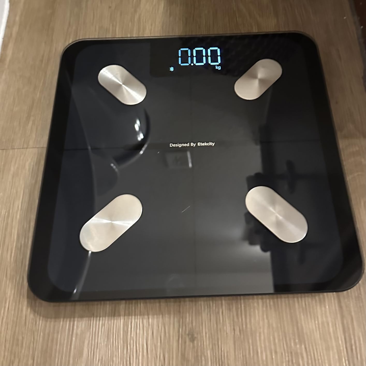 Etekcity WiFi 8-Electrode Smart Scale for Body Weight and Fat customer photo 1