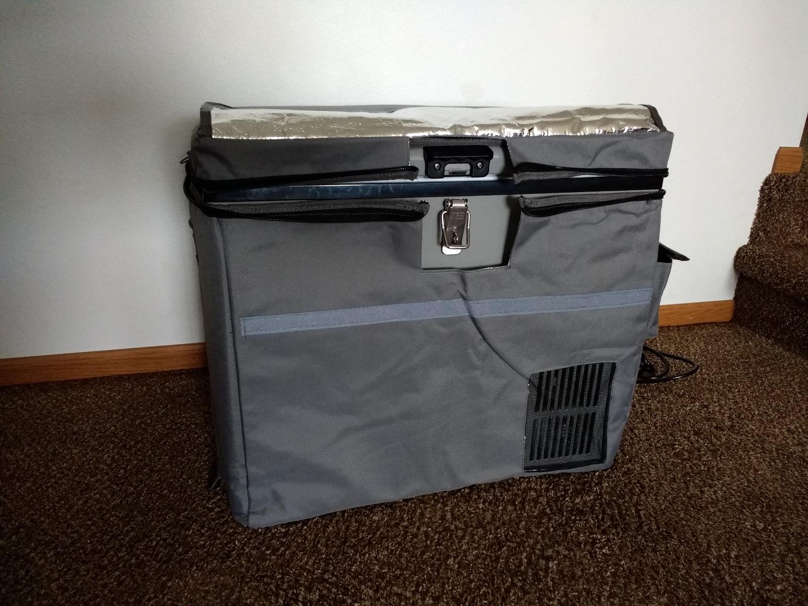 Whynter FM-8TBG Portable Refrigerator/ Freezer Transit Bag for Model: FM-85G customer photo 1