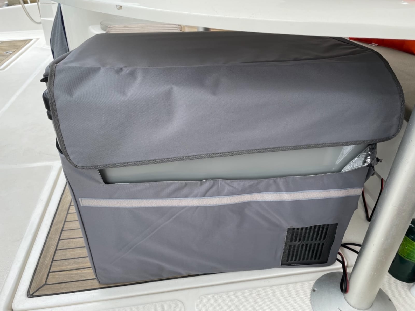 Whynter FM-8TBG Portable Refrigerator/ Freezer Transit Bag for Model: FM-85G customer photo 2