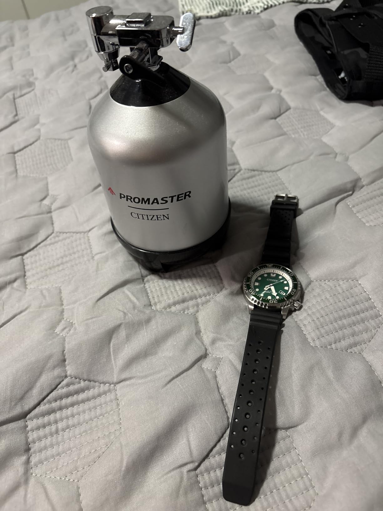 CITIZEN Promaster Dive Eco-Drive Watch, 3-Hand Date, ISO Certified, Luminous Hands and Markers, Rotating Bezel customer photo 2