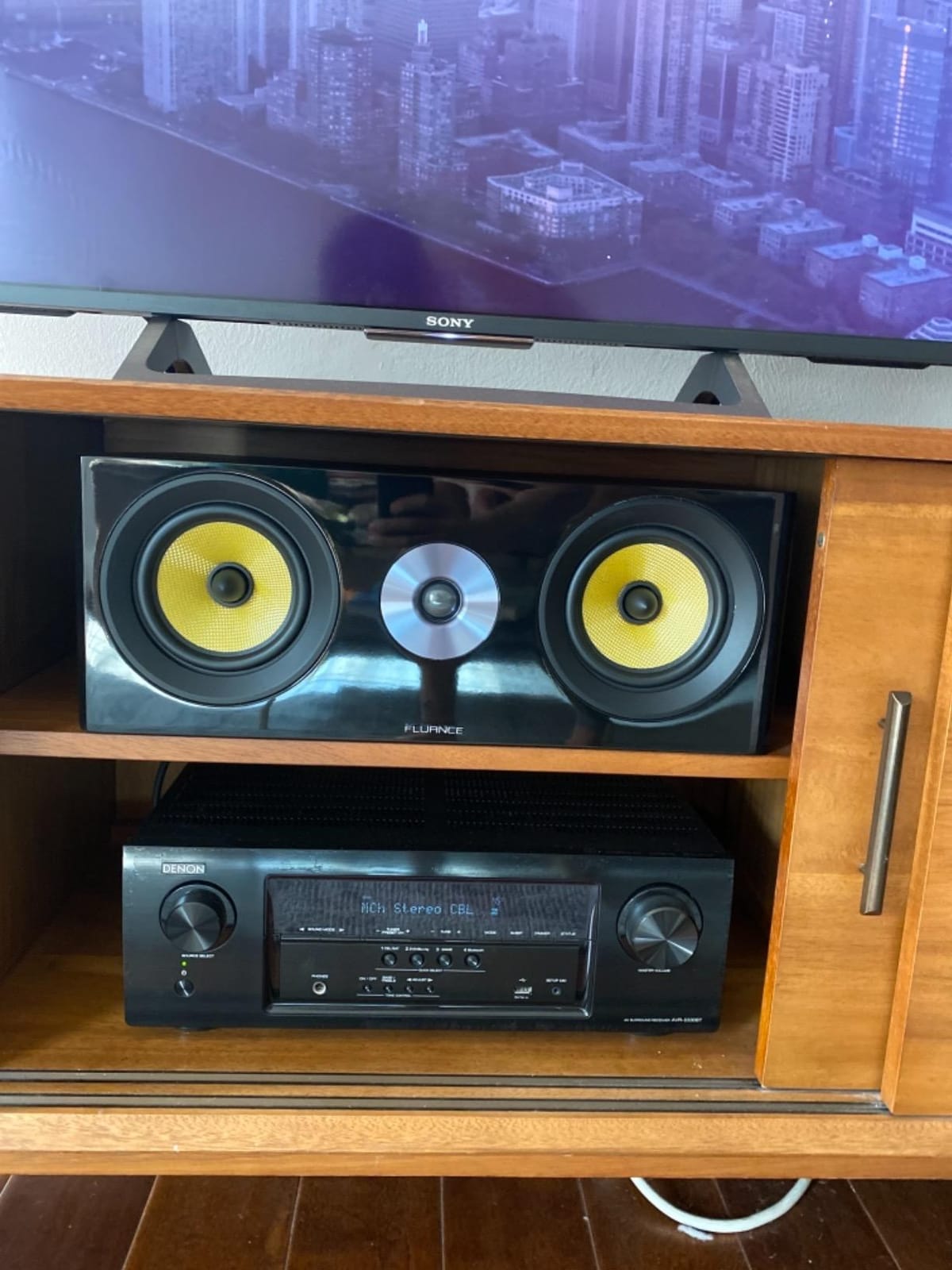 Fluance Signature HiFi 2-Way Center Channel Speaker for Enhanced Dialogue and Vocals in Home Theater Surround Sound Systems - Natural Walnut (HFCW) customer photo 1