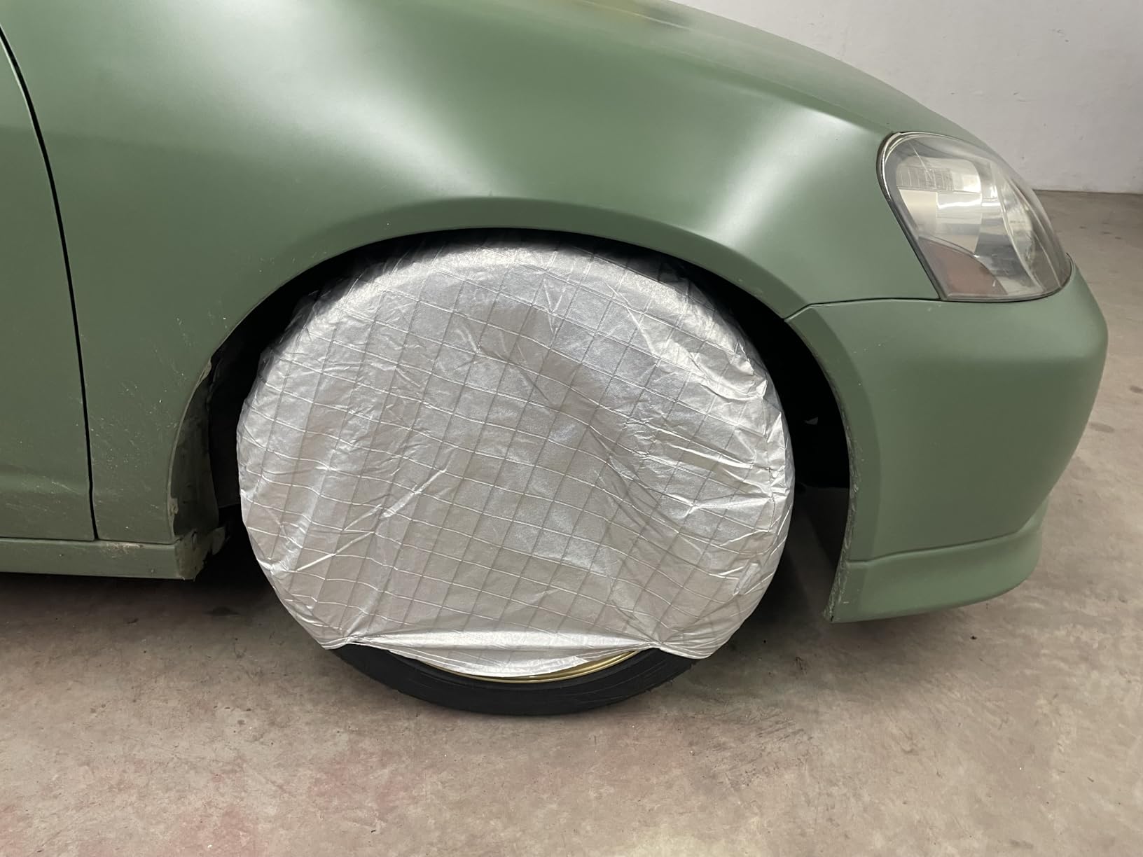 Tire Covers Set of 4, Waterproof Anti-UV Sun Snow Rain Tire Covers for Trailers, RV, Camper, SUV, Truck, Fits 27-29 Inch Tire Diameter customer photo 1