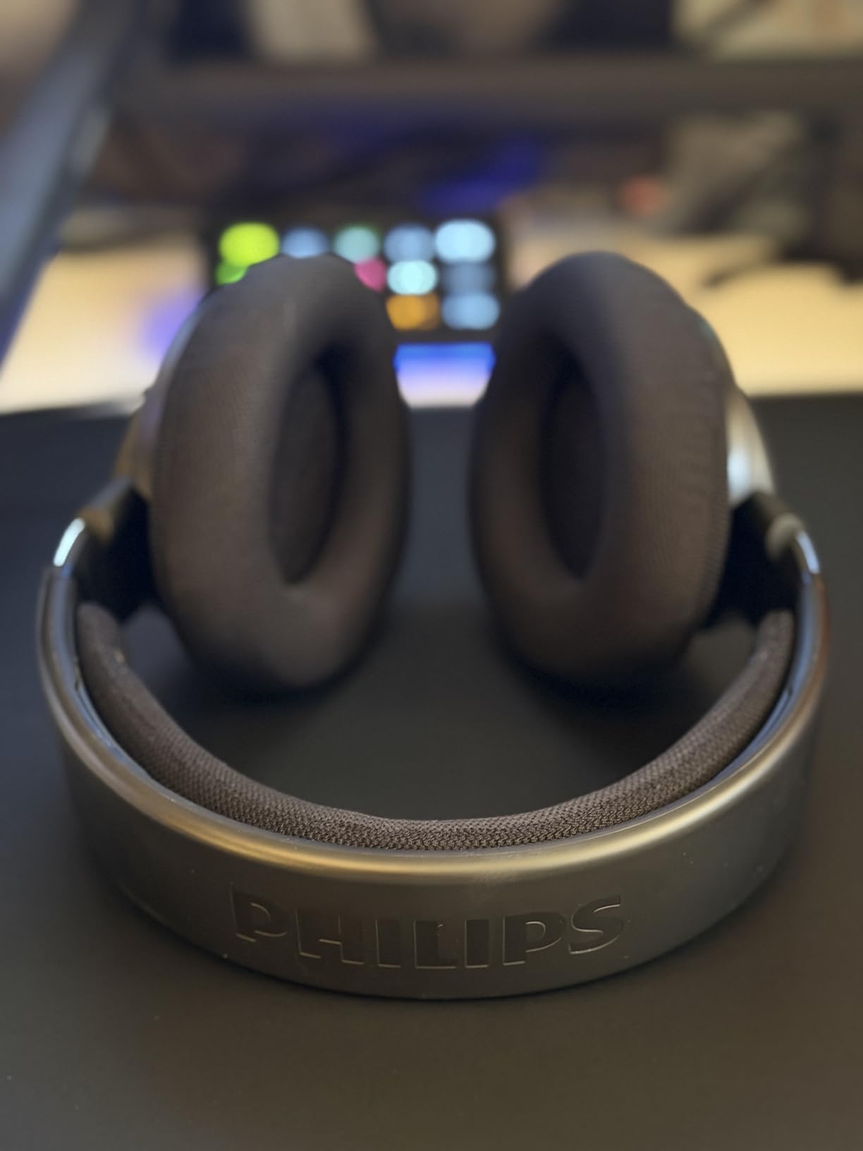 Philips Open Back Wired Headphones - Cushioned Over Ear Headphones with Adjustable Headband for Ultimate Comfort and Superior Sound Quality, Plugs into TV, Stereo or PC, Ideal for Podcasts or Music customer photo 1