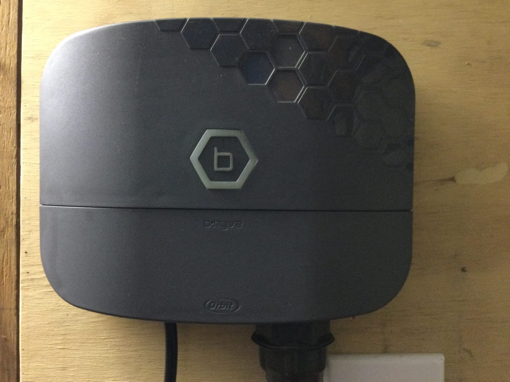 Orbit B-hyve XR 8-Zone Indoor/Outdoor Smart Sprinkler Timer - 57985 customer photo 2