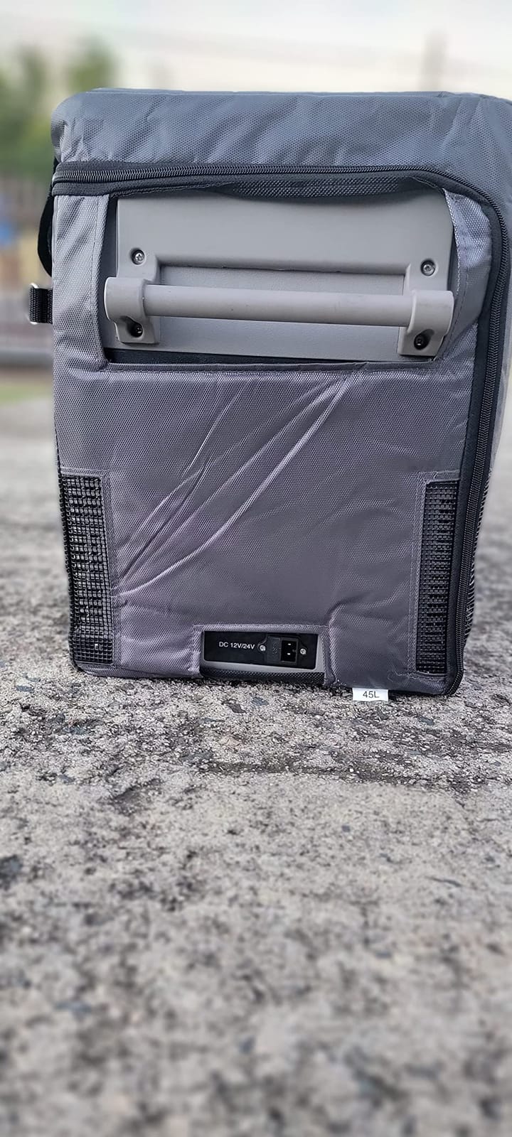 CF35 Insulated Protective Cover for Alpicool CF35, Euhomy 35Liter, AstroAI 37 Quart, VBENLEM 37 Quart 12 Volt Portable Car Refrigerator Cover customer photo 1