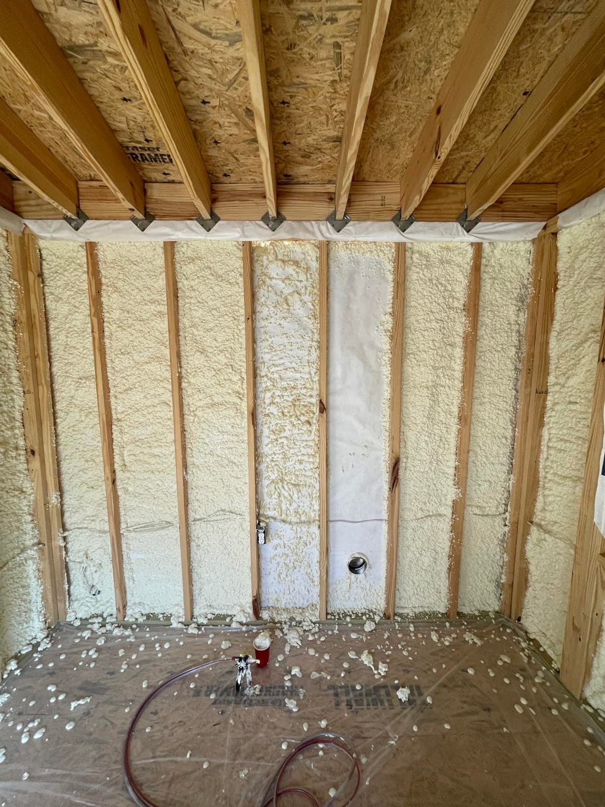 Vega Bond Spray Foam Insulation Kit V600 Closed Cell 600 Sq Ft Off Yellow customer photo 2