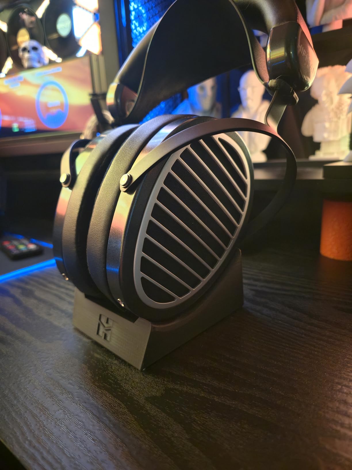 HIFIMAN Edition XS Full-Size Over-Ear Open-Back Planar Magnetic Hi-Fi Headphones with Stealth Magnets Design, Adjustable Headband, Detachable Cable for Audiophiles, Home, Studio-Black customer photo 2