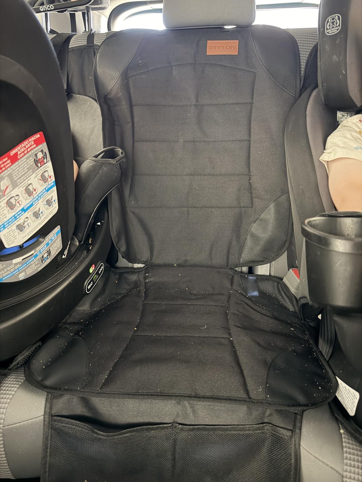 Siivton Car Seat Protector for Child Seat Cushion for Leather and Fabric Seats, 2 Mesh Pockets, Non-Slip Backing, Carseat Protectors for Vehicles, Baby, Pets (2 Pack) customer photo 1