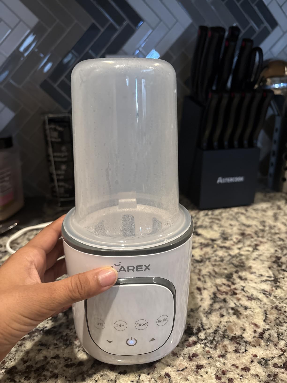 LAREX Bottle Warmer, Fast Baby Bottle Warmer for Breastmilk and Formula customer photo 1